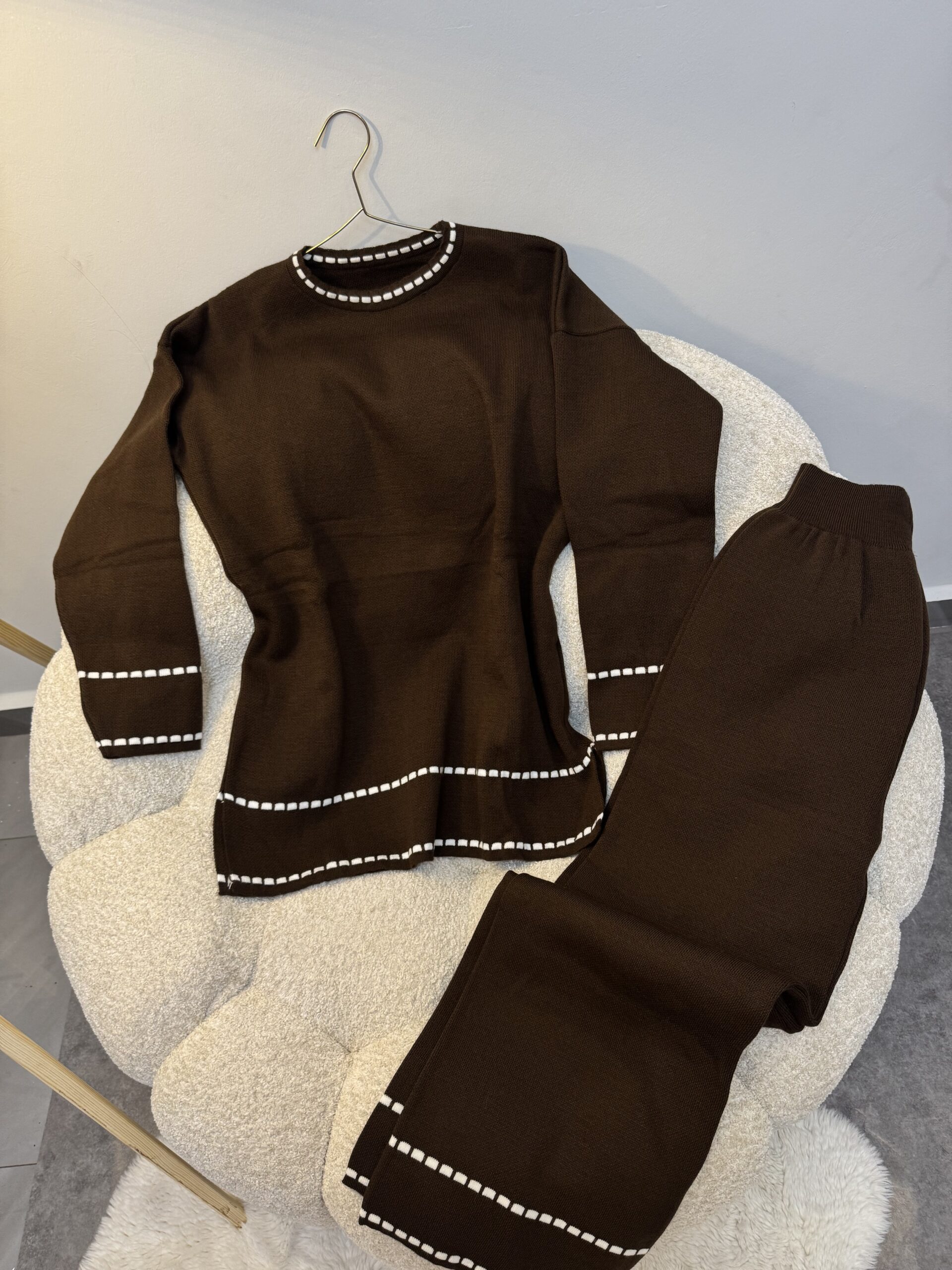 Ensemble vêtement Tina